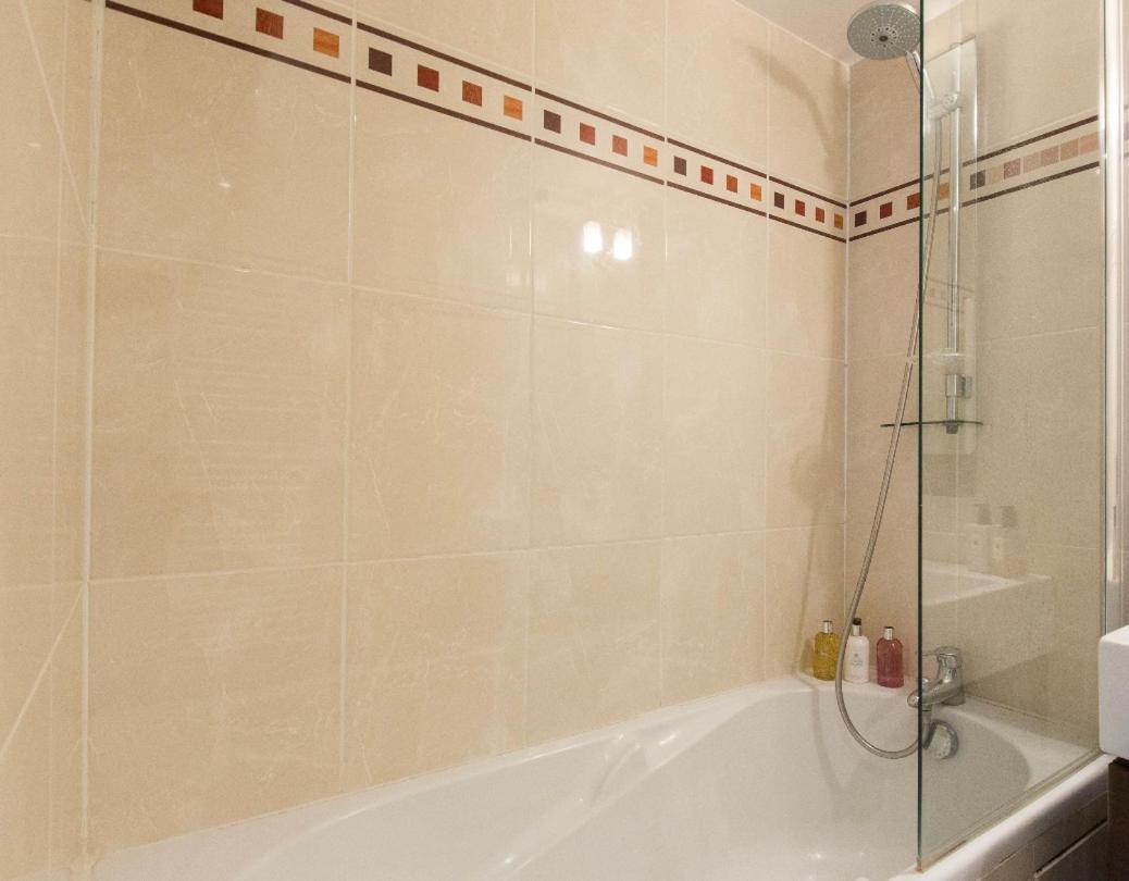 Luxury 3 Piece Garden Apartment In Cannes Marina Mandelieu Zewnętrze zdjęcie